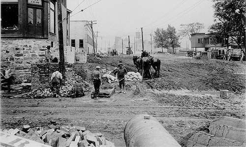 Scanned photo of Manchester Avenue, 1924.