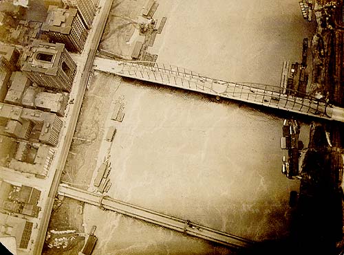 Scanned aerial photo of the Allegheny River.