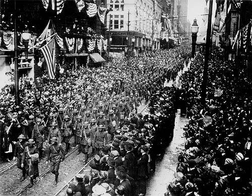 Scanned photo of returning troops.