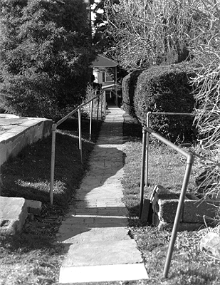 Scanned photograph of a romantic pathway.