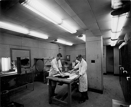 Photo of the Pittsburgh Photographic Library Laboratory.