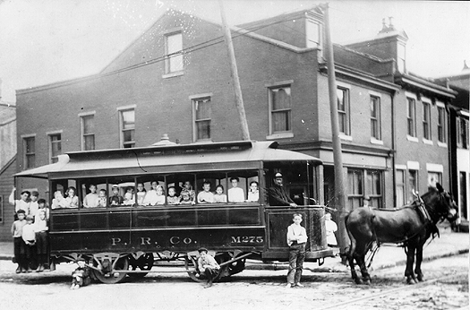 Photo_of_horse_and_trolley.